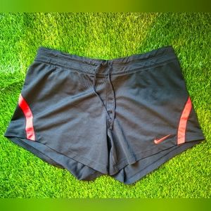 Nike Dri-fit shorts Size:M